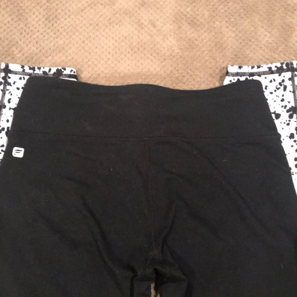 Fabletics leggings - Picture 2 of 3
